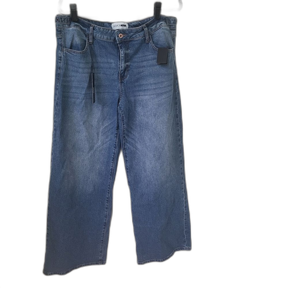 Fashion Nova Blue Flare Jeans - Size 13